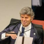 Fux vota para anular ação contra Bolsonaro e alega incompetência do STF