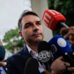 Após vídeo de Michelle, Flávio Bolsonaro se manifesta