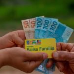 Reajuste do Bolsa Família é chamado de “desespero escancarado” por professor da FGV