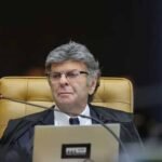 Fux pede acesso a inquéritos de Moraes em processo que pode afetar condenação de Bolsonaro